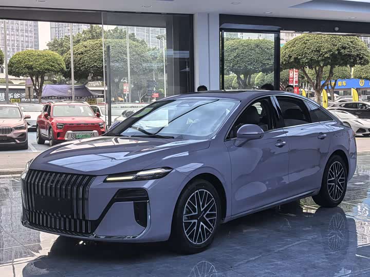 Фото 1 - Roewe M7 DMH