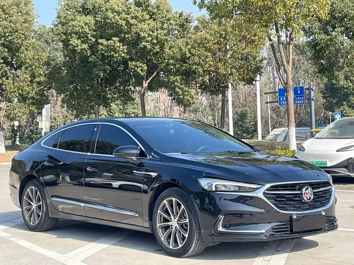 Фото 3 - Buick LaCrosse