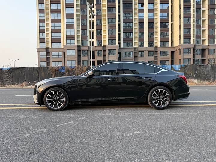 Photo 4 - Cadillac CT5