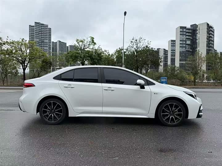 Фото 4 - Toyota Levin