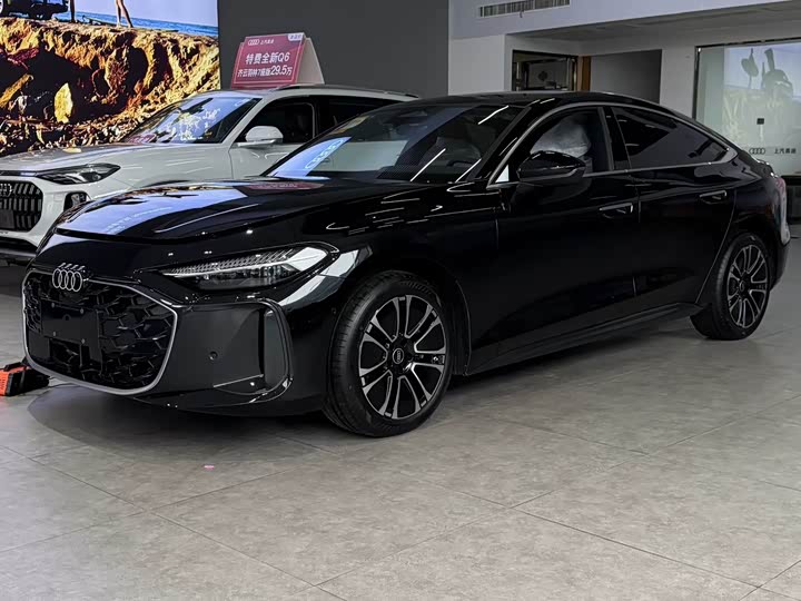 Фото 2 - Audi A5L Sportback