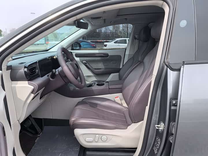 Фото 3 - Leapmotor C11