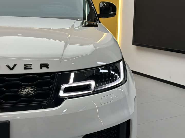 Photo 9 - Land Rover Range Rover Sport