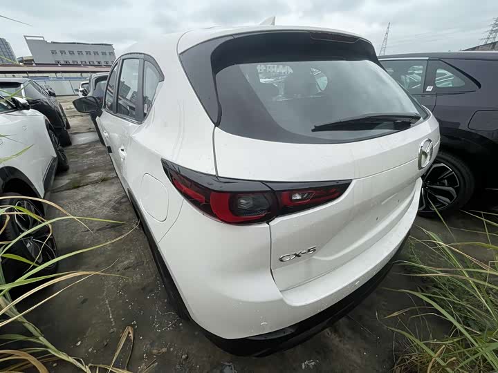 Фото 4 - Mazda CX-5