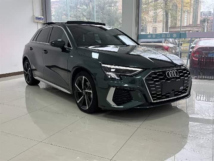 Фото 5 - Audi A3