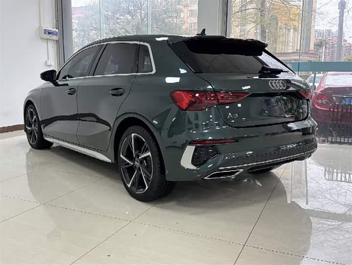 Фото 9 - Audi A3