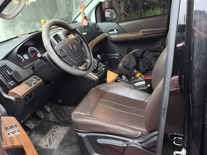 Фото 9 - Dongfeng Forthing Lingzhi Plus