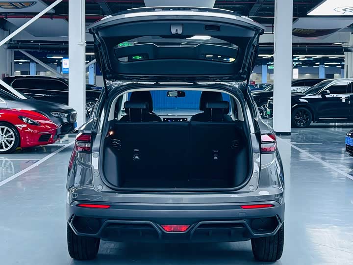 Photo 8 - Geely Coolray