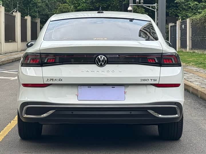 Photo 4 - Volkswagen Lamando L