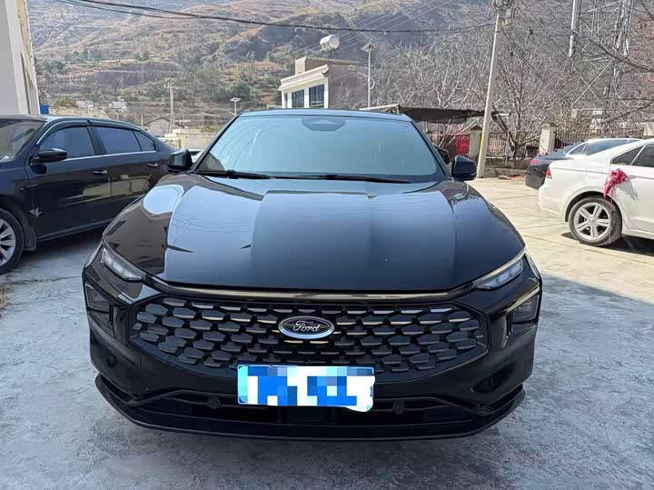 Фото 2 - Ford Mondeo