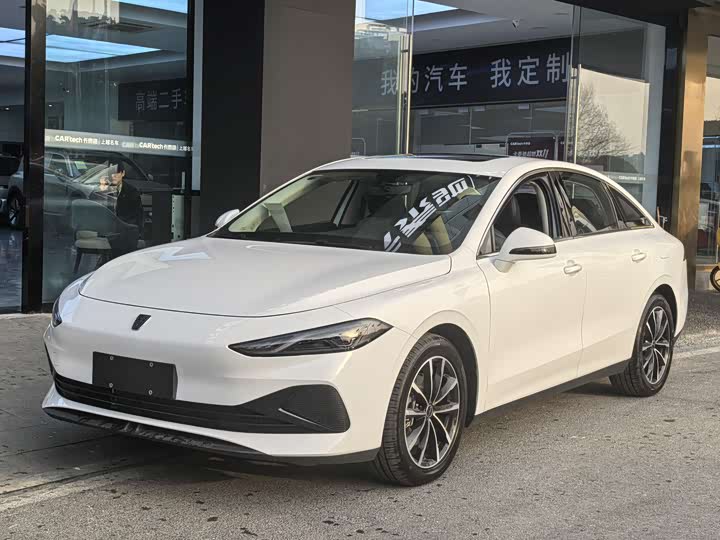 Фото 1 - Roewe D7