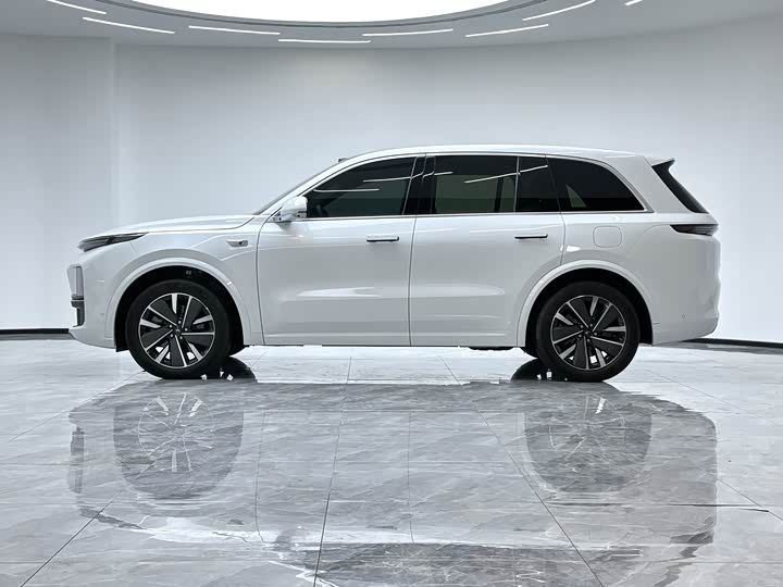 Фото 3 - LiXiang L8