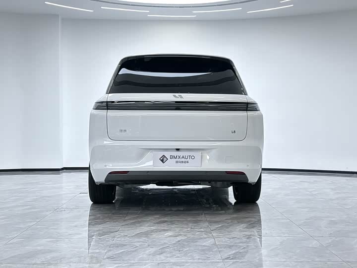 Фото 8 - LiXiang L8