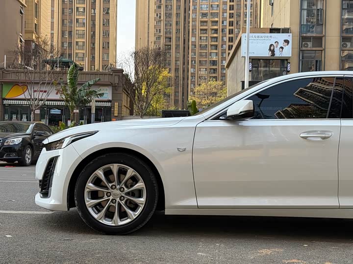 Photo 4 - Cadillac CT5