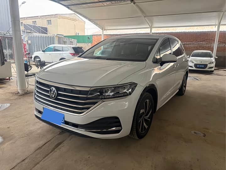 Фото 1 - Volkswagen Viloran