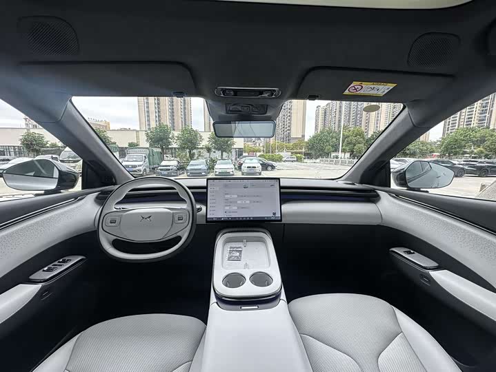 Фото 6 - XPeng G7