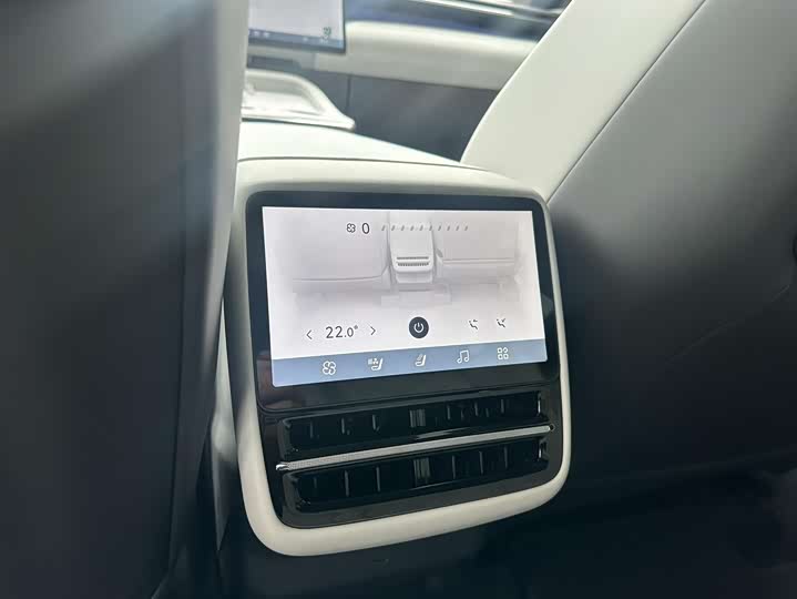 Фото 7 - XPeng G7