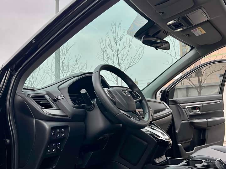 Photo 4 - Honda CR-V Hybrid