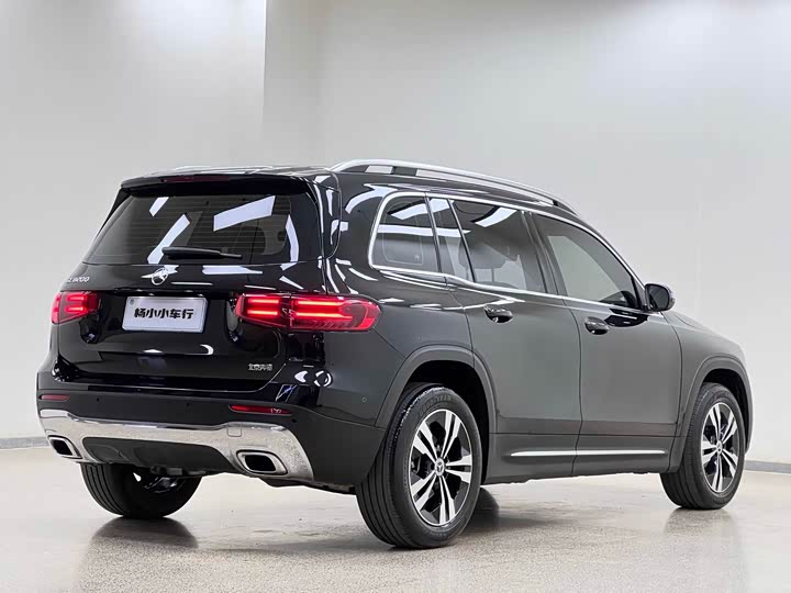 Фото 7 - Mercedes-Benz GLB-Class