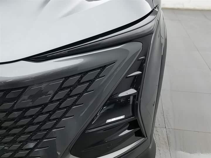 Фото 7 - Changan UNI-T