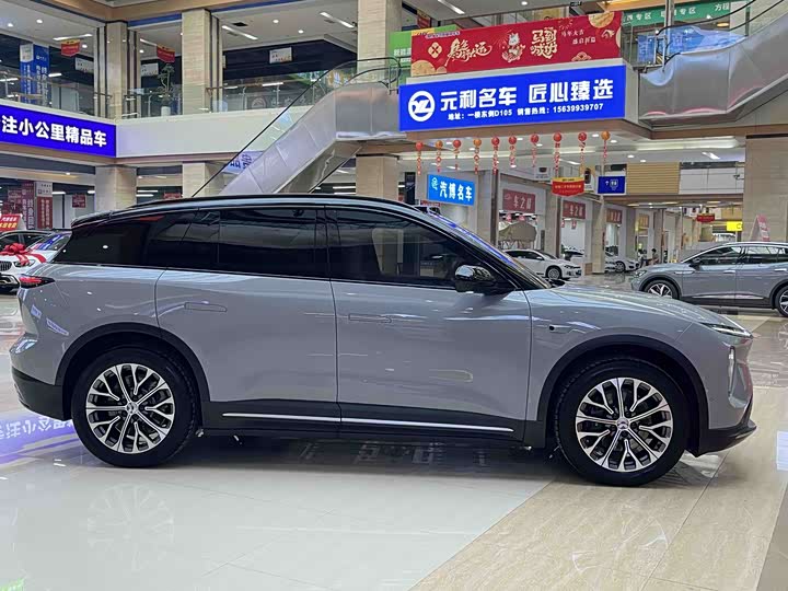 Фото 3 - Nio ES6