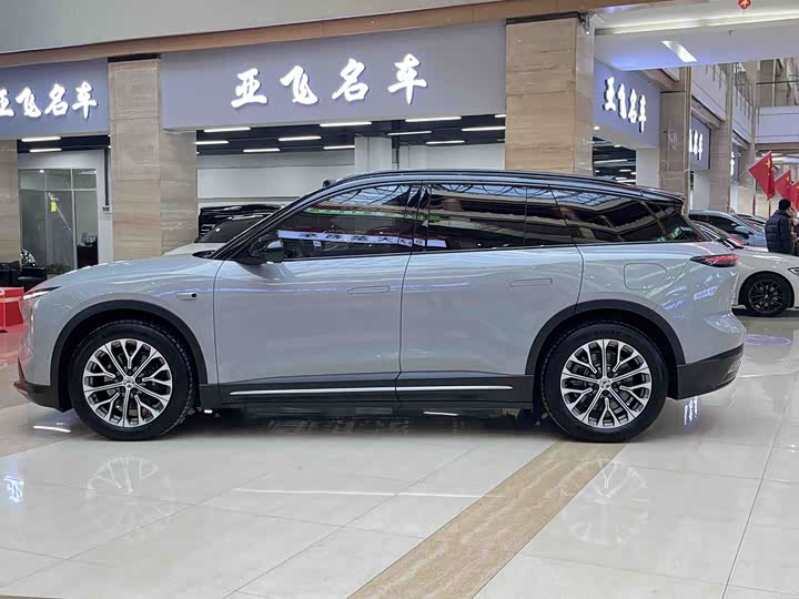 Фото 6 - Nio ES6