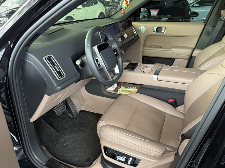 Фото 4 - LiXiang L7