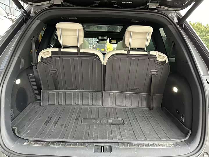 Фото 9 - LiXiang One