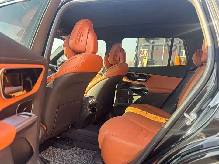 Фото 5 - Mercedes-Benz GLC-Class