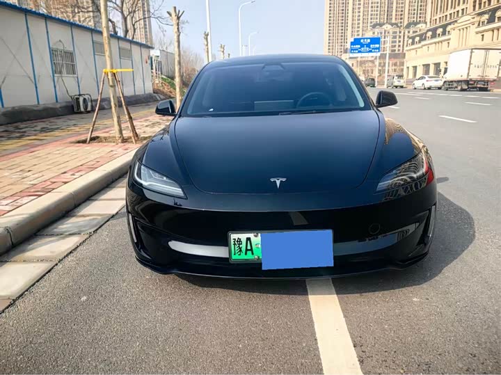 Photo 2 - Tesla Model 3
