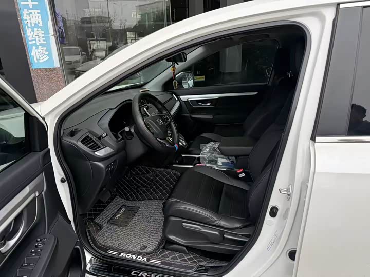 Фото 2 - Honda CR-V