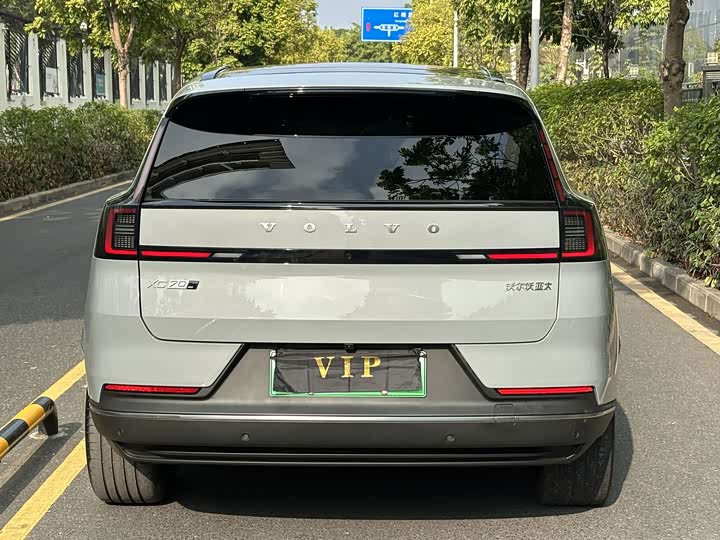 Фото 8 - Volvo XC70 Hybrid