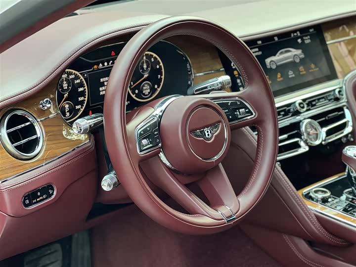 Фото 8 - Bentley Flying Spur