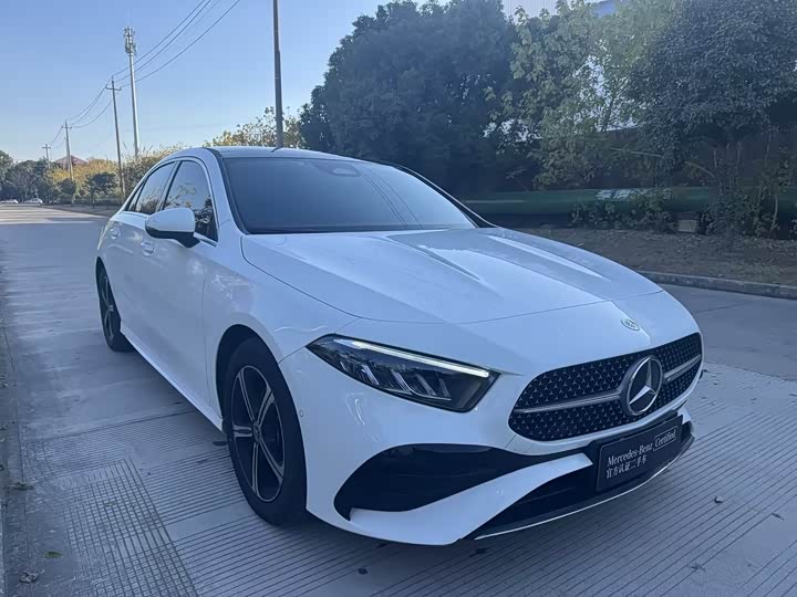 Фото 9 - Mercedes-Benz A-Class