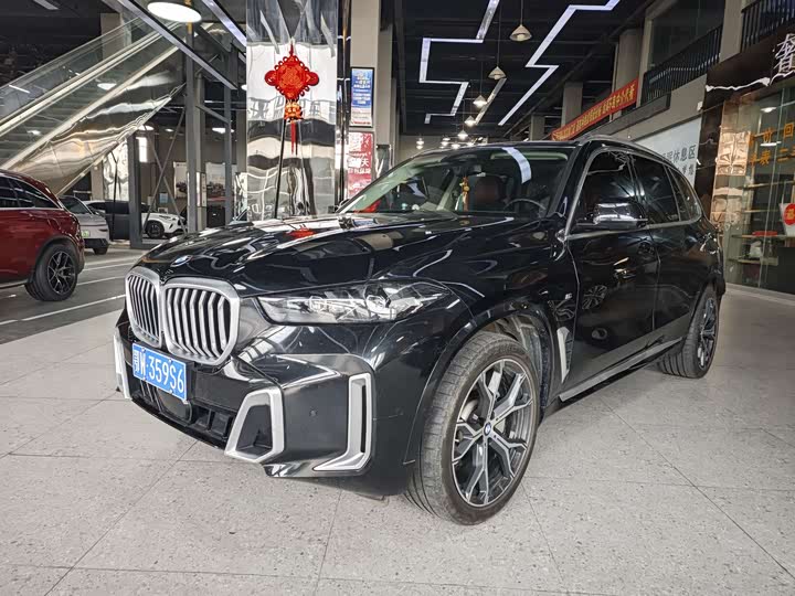 Фото 1 - BMW X5