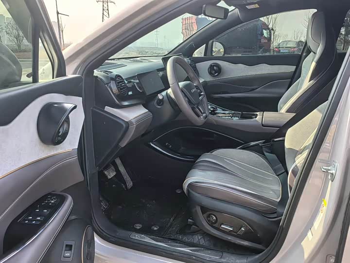 Photo 5 - BYD Frigate 07