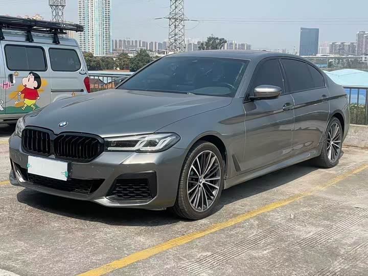 Фото 1 - BMW 5 Series