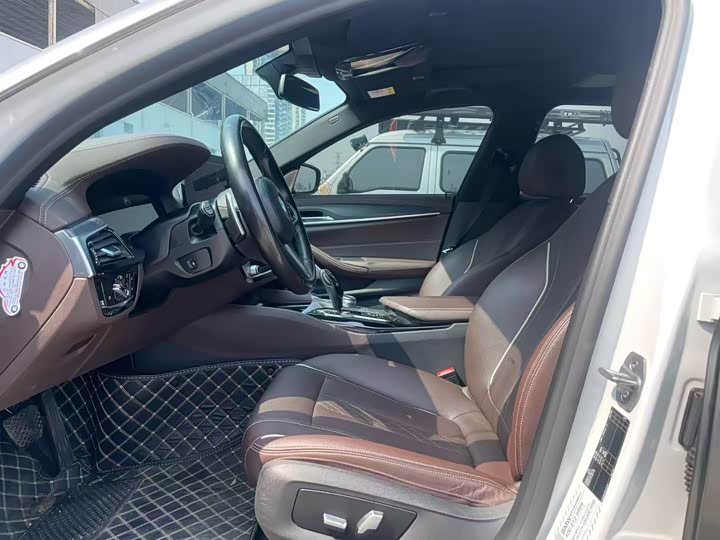 Фото 4 - BMW 5 Series