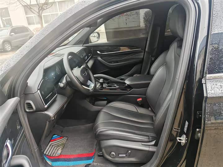 Фото 5 - Geely Monjaro