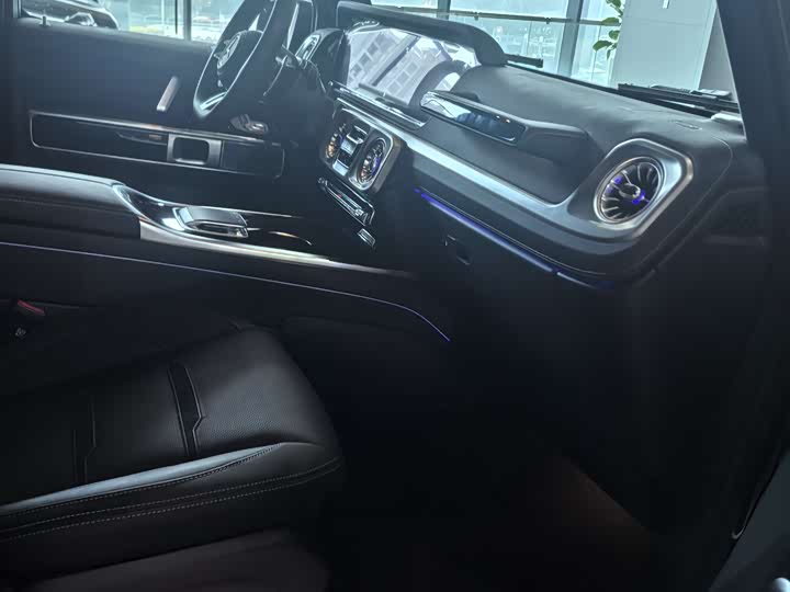 Фото 3 - Mercedes-Benz G-Class AMG