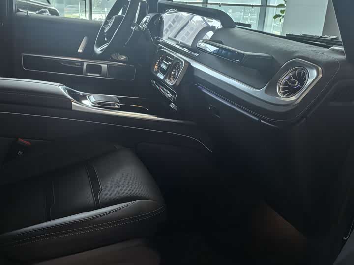 Фото 5 - Mercedes-Benz G-Class AMG