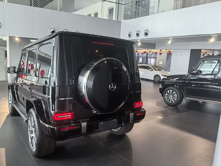 Фото 9 - Mercedes-Benz G-Class AMG