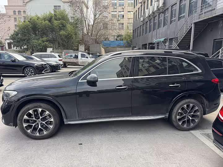 Фото 8 - Mercedes-Benz GLC-Class