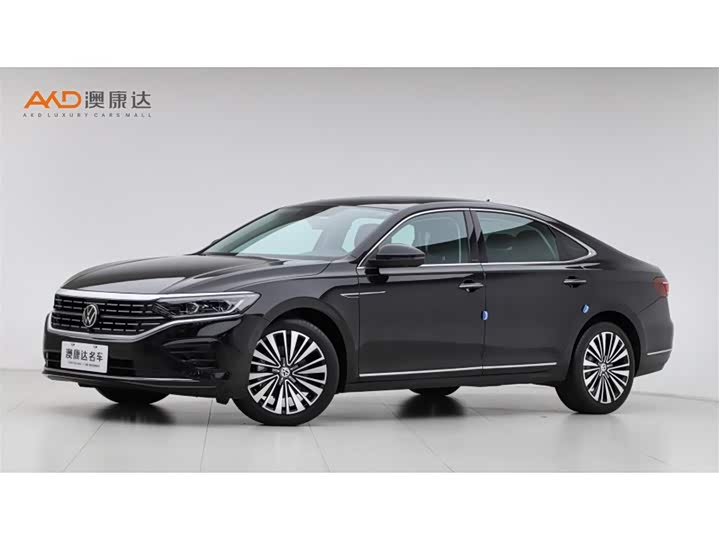 Фото 1 - Volkswagen Passat