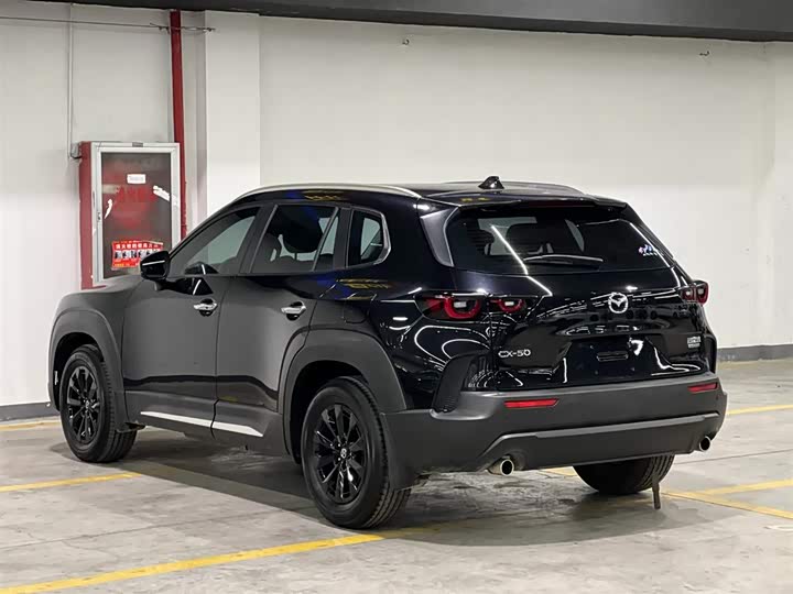 Фото 4 - Mazda CX-50