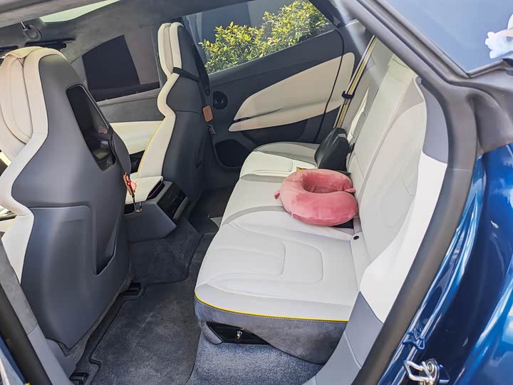 Фото 4 - Lotus Emeya