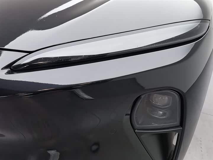 Фото 7 - Nio ET5T