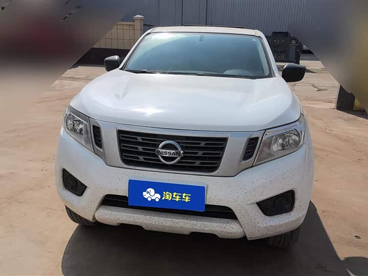 Фото 2 - Nissan Navara