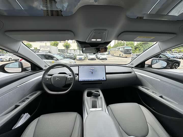 Фото 5 - XPeng Mona M03