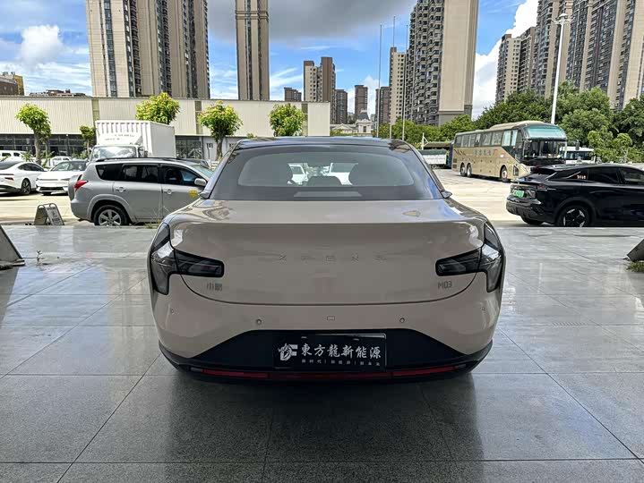 Фото 8 - XPeng Mona M03